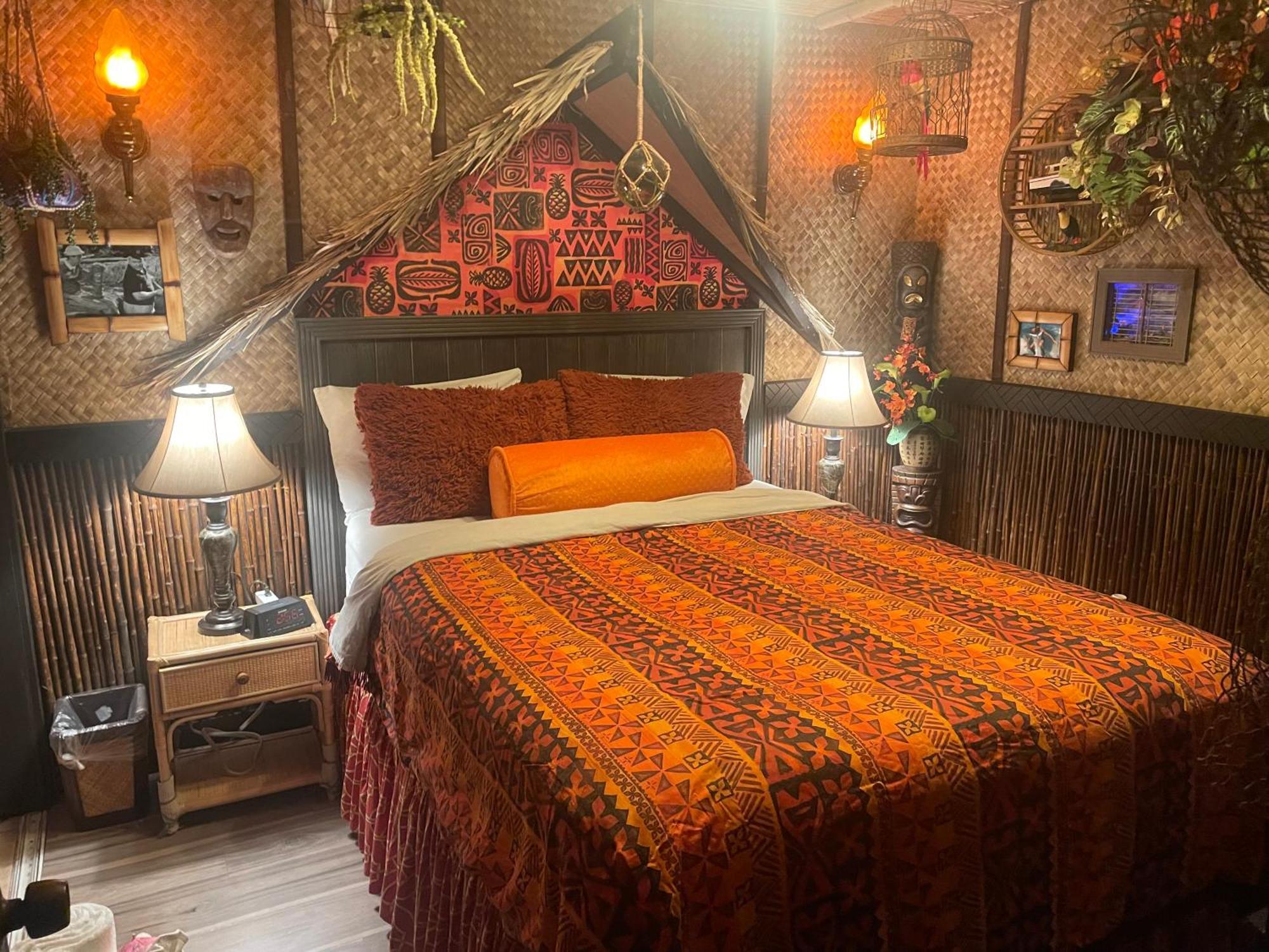 The Kondo Tiki Tampa Dış mekan fotoğraf